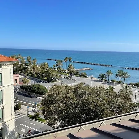 Vista Mare Lolli Palace